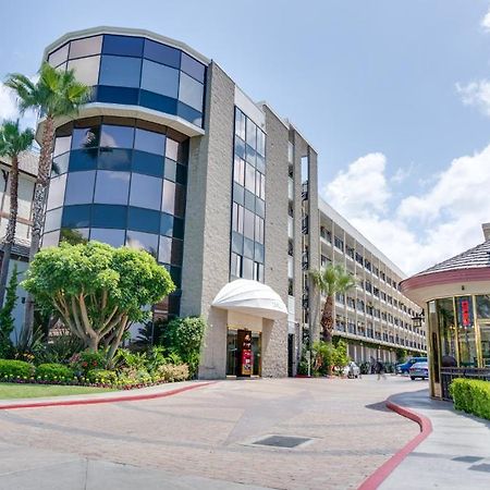 Carousel Inn And Suites อนาไฮม์ ภายนอก รูปภาพ