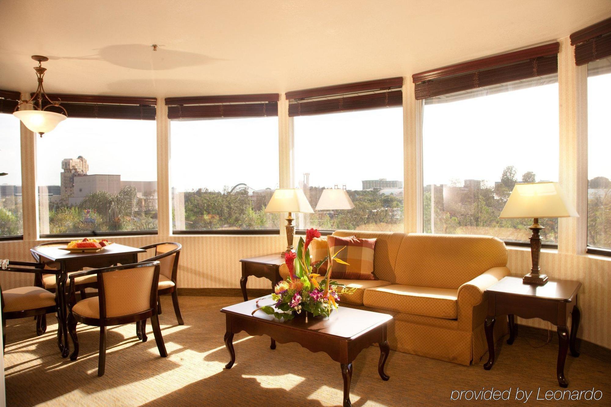 Carousel Inn And Suites อนาไฮม์ ภายใน รูปภาพ